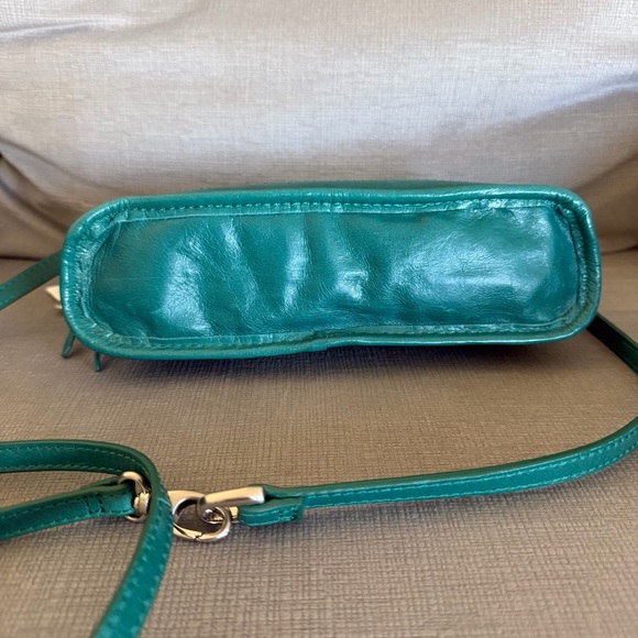 NWT HOBO Cadence GENUINE Leather BLUEGRASS Crossbody Bag - Picture 5 of 13